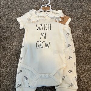 Rae Dunn 6-9M Set 🌻